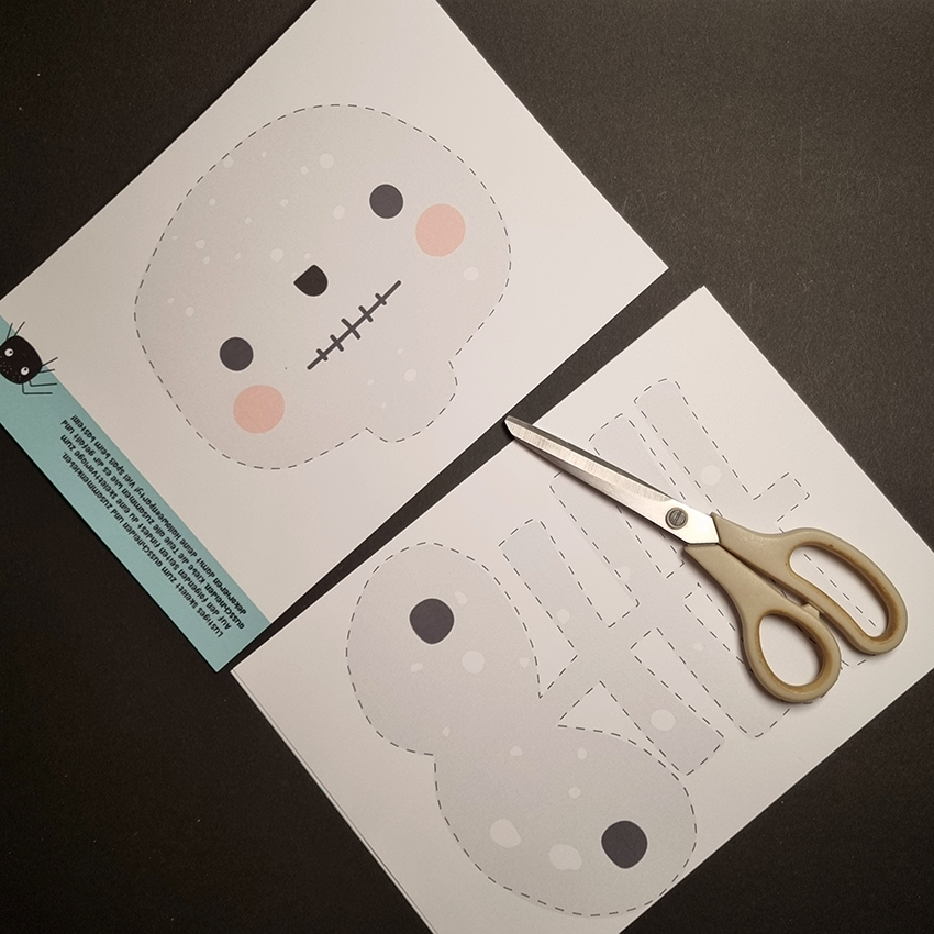 Bastelvorlage Skelett zum Ausdrucken – Halloween Deko basteln mit Kindern, PDF Download